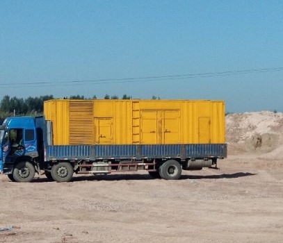 灵武海拔3000m以上地区的变压器外绝缘距离应如何确定？