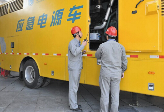 灵武如何清理被灰尘覆盖的机油散热器？